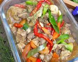 Foto langkah ke 3 dari resep Beef Stir Fry Western Style/ Tumis Daging a la Barat.