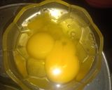 Foto langkah ke 2 dari resep Telur Dadar Tepung Pedas.