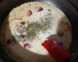 Foto langkah ke 3 dari resep Tuscan salmon pasta.