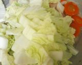 Foto langkah ke 3 dari resep Tumis Sawi Wortel.