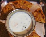 A picture of step 3 of Stuffed onion paratha.