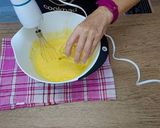 Foto del paso 2 de la receta: Bizcocho bicolor de naranja y chocolate