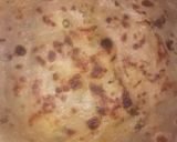A picture of step 4 of Aloo paratha.
