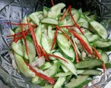Hình bước làm 5 của món DƯA CHUỘT TRỘN BA CHỈ (Gỏi dưa leo)