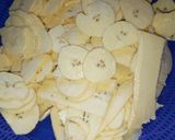 A picture of step 2 of Plantain chips.