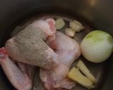 Foto langkah ke 1 dari resep Sup Ayam Ekspres.