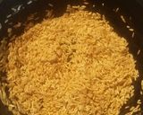 Foto del paso 5 de la receta: Arroz anisado con salsa de berenjena, tomate y repollo