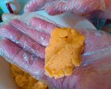 A picture of step 6 of Sweet Potato Rolls.