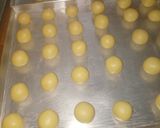 Foto langkah ke 3 dari resep Choco Thumbprint Cookies | Kue Sidik Jari Coklat ? 😅.