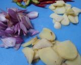 Foto langkah ke 2 dari resep Tumis Cumi Kecap.