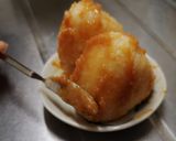 Foto del passaggio 3 della ricetta Miso Yaki Onigiri: Polpette di riso giapponesi grigliate al miso