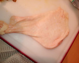 Foto del paso 1 de la receta: Ensalada de pollo crujiente con salsa de yogur