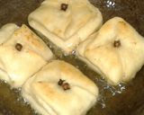 লবঙ্গ লতিকা(Labango Lotika recipe in Bengali) রেসিপির ধাপ 4 ছবি