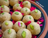 ओट्स मखाना लड्डू (Oats Makhana laddoo recipe in hindi) रेसिपी चरण 10 फोटो