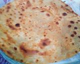 A picture of step 4 of Khasta Karara Paratha!.