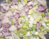 Szaftos,"húsos" padlizsánpörkölt (vegán) recept fázis 1 fotója