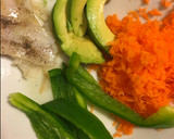 Foto del paso 1 de la receta: Rollitos con papel de arroz y bacalao ahumado