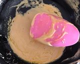 Foto langkah ke 5 dari resep Bolu Sakura, light n spongy, 1 telur.