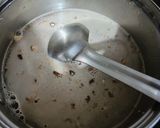 A picture of step 1 of Macaroni Monchow Soup.
