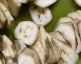 A picture of step 1 of Banana Fry.