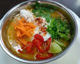 A picture of step 4 of Tom ka gai.