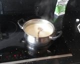 A picture of step 1 of Crema Catalana.