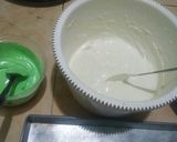 Foto langkah ke 3 dari resep Bolu kukus cup pandan lembut.