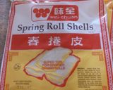 A picture of step 6 of Ruby 's Spring Rolls.