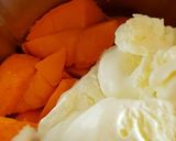 A picture of step 1 of Mango Mastani.