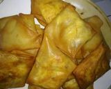 Foto langkah ke 5 dari resep Martabak Krispy Praktis.