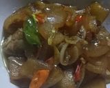 Foto langkah ke 4 dari resep Oseng kikil mantap.