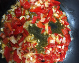 Foto del paso 2 de la receta: Rape en salsa de pimiento de piquillo