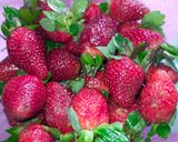 Foto langkah ke 7 dari resep Strawberry Cheese Cake.