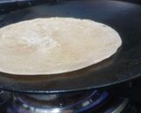 A picture of step 2 of Roti.