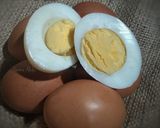 Foto langkah ke 4 dari resep Telur Rebus Kilat Cuma 5 Menit.