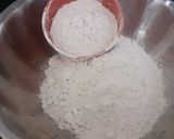 A picture of step 1 of Gobhi paratha or cauliflower paratha.