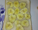 A picture of step 1 of Fruit Sandwich.