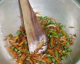 A picture of step 4 of Egg noodles.