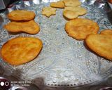 A picture of step 4 of Sindhi Dal Pakwan.