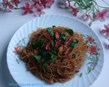 Foto langkah ke 5 dari resep Bihun Jagung Goreng Kecap.