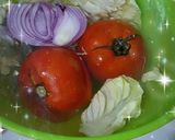 صورة لخطوة 2 من وصفة صوندويش شاورما 😋😋
