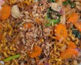 Foto langkah ke 9 dari resep Mie goreng jawa.