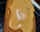 Foto del paso 4 de la receta: Budín de banana 🍌 relleno con dulce de leche