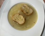 Foto del paso 3 de la receta: Sopa de cebolla