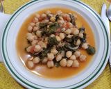 Foto del paso 5 de la receta: Garbanzos con acelgas