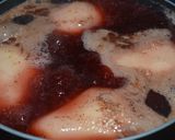 Foto del paso 4 de la receta: Peras al vino tinto en su salsa