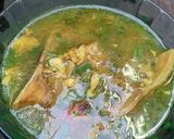 Foto langkah ke 3 dari resep Sop Ikan Kepala Patin.