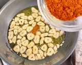 Foto del paso 7 de la receta: Merluza a la gallega