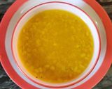 A picture of step 3 of Dal Palak.