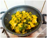 A picture of step 8 of Aloo Methi.